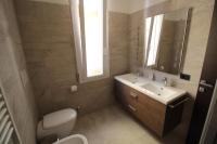 A bathroom at Appartamenti Colombo