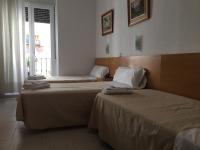 Hostal R. Lido, Madrid – Updated 2022 Prices