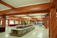 Un restaurante u otro lugar para comer en Muong Thanh Lai Chau Hotel