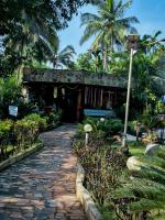 Zahrada ubytování Roshan Restaurant and Guesthouse by Sty4you