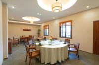 Posezení v ubytování Chaoyangli Folk Resort Hotel