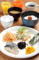 Jídlo v hotelu nebo okolí