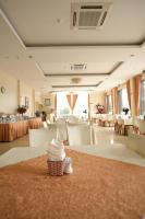 Et opholdsområde på Hung Long Heritage Cat Ba Hotel