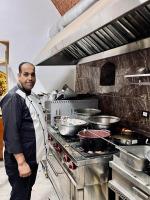 Khách lưu trú tại LA Hotel Luxor