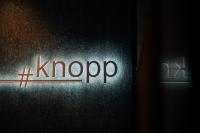 un cartello che dice "k improve" su un muro di Heritage Hotel Knopp a Novska