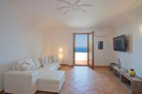 A television and/or entertainment centre at Villa Gaetano Praiano