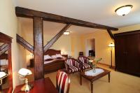 Postel nebo postele na pokoji v ubytování LD PALACE Spa & Kur