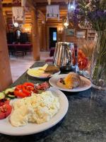 Jídlo v hotelu nebo okolí