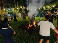 Επισκέπτες που μένουν στο Pu Luong Bản