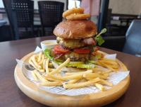 Jídlo v penzionu nebo okolí