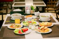 Jídlo v hotelu nebo okolí