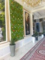 Zahrada ubytování The Royal Kulob