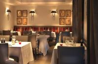 Restaurace v ubytování Résidence Hôtelière 4 étoiles Les Mas du Grand Vallon