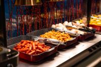 Jídlo v hotelu nebo okolí