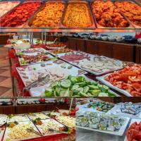 Jídlo v hotelu nebo okolí