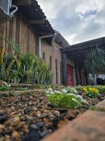 Сад в Chalé Sol, Lua, Estrela, Serra e Montanha