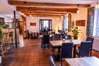 ห้องอาหารหรือที่รับประทานอาหารของ Gasthaus Alte Post