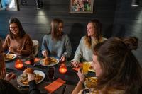 Jídlo v hotelu nebo okolí