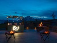 O vedere generală la munți sau o vedere la munte luată de la acest hotel