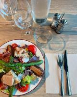 Comida en el hotel o alrededores