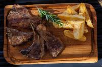 Jídlo v vily nebo okolí