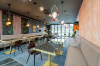 Χώρος καθιστικού στο NOVITA Hotel Sofia FREE UNDERGROUND PARKING