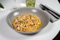 Jídlo v hotelu nebo okolí