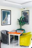 Χώρος καθιστικού στο House 32 Hotels and Suites