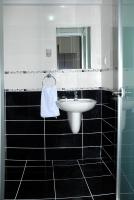 A bathroom at Hotel Grand Umit