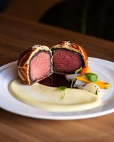 Jídlo v hotelu nebo okolí