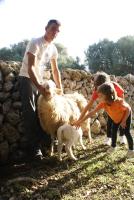 Děti v ubytování Llucmaçanes Gran Agroturismo