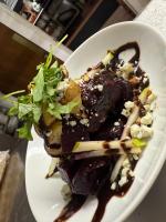 Jídlo v penzionu – hostince nebo okolí