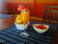 Đồ ăn tại/gần nhà khách