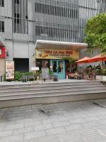 Tòa nhà nơi căn hộ tọa lạc