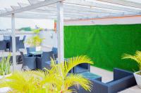 Predel za sedenje v nastanitvi Takhotel