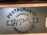 a sign with the words kx signature equipment equipment at Hotel Puerto México Aeropuerto in Mexico City