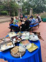 Đồ ăn tại/gần nhà nghỉ nhỏ