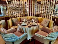 Khu vực ghế ngồi tại Hôtel WADRA BAY