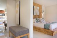 Theanna Villa and Spa Cangguにあるベッド