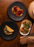 Mad på resortet eller i nærheden