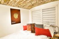 A bed or beds in a room at Designer - A10