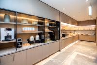 Kuchyň nebo kuchyňský kout v ubytování JI Hotel Shenzhen Guangming Tianhuicheng