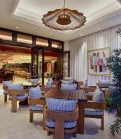 Χώρος καθιστικού στο Cameo Beverly Hills, LXR Hotels & Resorts