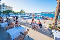 azuLine Hoteles Mar Amantis & II, Bahia de Sant Antoni ...