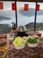 Đồ ăn tại/gần chỗ nghỉ nhà dân