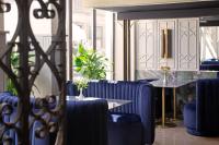 Khu vực ghế ngồi tại The House 14