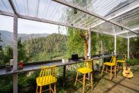 En generel udsigt til bjerge eller udsigt til bjerge taget fra den private indkvartering