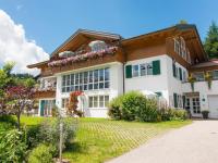 Vonkajšia záhrada v ubytovaní Gästehaus Büchele