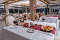 Mad på hotellet eller i nærheden