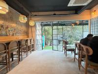 Χώρος καθιστικού στο Amber Inn by Orion Hotels